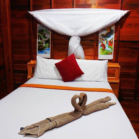 Zanom Sunrise Beach Resort Koh Lipe Exteriör bild
