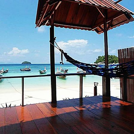 Zanom Sunrise Beach Resort Koh Lipe Exteriör bild
